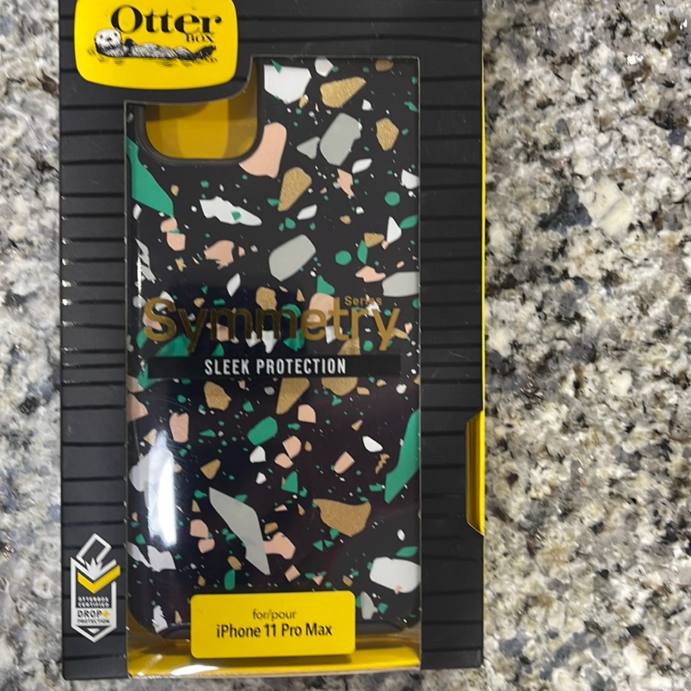 Otterbox Symmetry
